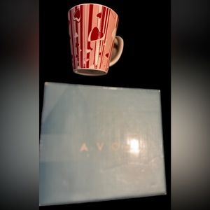 Avon Sweet romance Heart Mug cup new in box